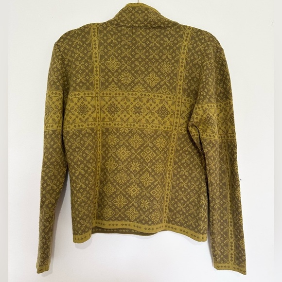 Obermeyer Signature Olive Knit 1/4 Zip Sweater Wool Blend  Snowflakes medium - Picture 4 of 4